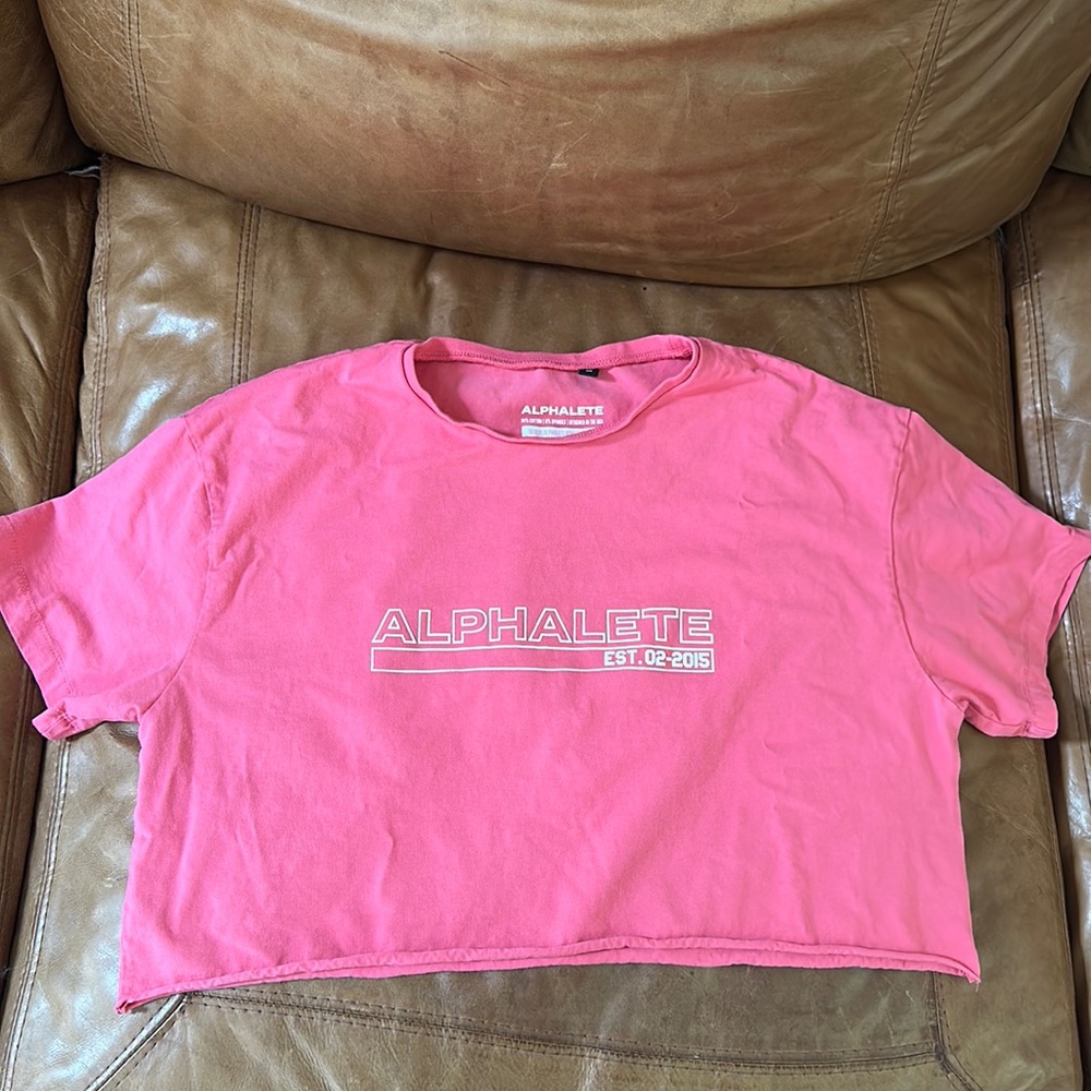 Alphalete pink crop t shirt
